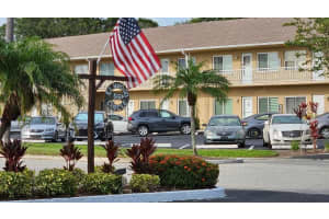 102 ELMWOOD CIRCLE, SEMINOLE, FL 33777 Sold 08/31/23