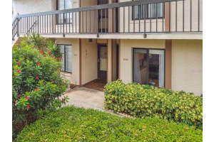 6268 PALMA DEL MAR BOULEVARD, ST PETERSBURG, FL 33715 Sold 12/12/23