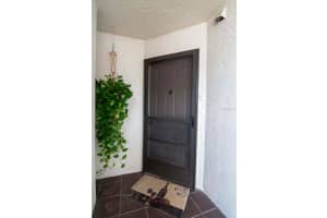 1328 PASADENA AVENUE, SOUTH PASADENA, FL 33707 Sold 09/29/23
