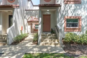 476 SANTA CRUZ PLACE, ST PETERSBURG, FL 33703 Sold 08/18/23