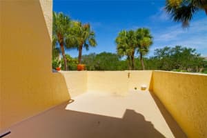 7520 SUNSHINE SKYWAY LANE, ST PETERSBURG, FL 33711 Sold 09/15/23