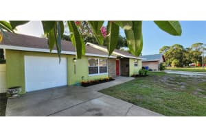 5222 CASTILE WAY, ST PETERSBURG, FL 33712 Sold 11/17/23