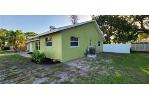 5222 CASTILE WAY, ST PETERSBURG, FL 33712 Sold 11/17/23