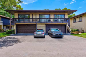 2940 LICHEN LANE, CLEARWATER, FL 33760 Sold 09/15/23