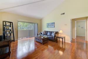 2940 LICHEN LANE, CLEARWATER, FL 33760 Sold 09/15/23
