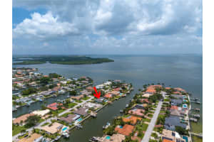2058 HAWAII AVENUE, ST PETERSBURG, FL 33703 Sold 08/25/23
