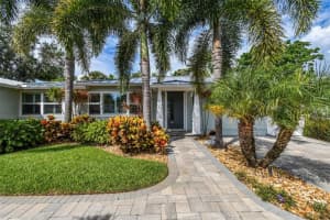 3940 OLEANDER WAY, ST PETE BEACH, FL 33706 Sold 10/11/23