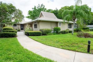 992 SPINNAKER COURT, TARPON SPRINGS, FL 34689 Sold 09/01/23