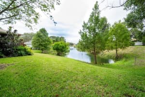 992 SPINNAKER COURT, TARPON SPRINGS, FL 34689 Sold 09/01/23