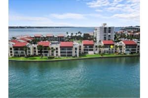 868 BAYWAY BOULEVARD, CLEARWATER, FL 33767 Sold 10/06/23