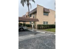 208 ASPEN CIRCLE, SEMINOLE, FL 33777 Sold 10/23/23