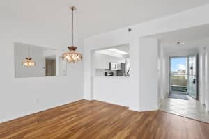 7979 SAILBOAT KEY BOULEVARD, SOUTH PASADENA, FL 33707 Sold 01/04/24