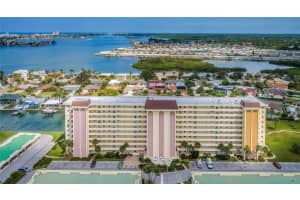 4725 COVE CIRCLE, ST PETERSBURG, FL 33708 Sold 10/17/23