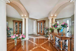6550 SHORELINE DRIVE, ST PETERSBURG, FL 33708 Sold 01/12/24