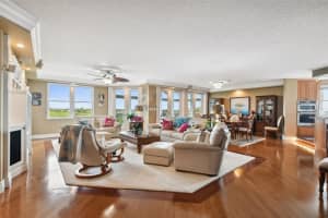 6550 SHORELINE DRIVE, ST PETERSBURG, FL 33708 Sold 01/12/24