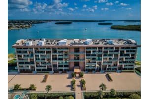 1 KEY CAPRI #504E, TREASURE ISLAND, FL 33706 Sold 09/01/23