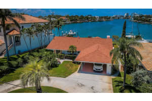 10370 PARADISE BOULEVARD, TREASURE ISLAND, FL 33706 Sold 09/29/23