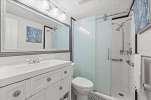 1898 SHORE DRIVE, SOUTH PASADENA, FL 33707 Sold 10/03/23