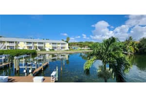 4715 COQUINA KEY DRIVE, ST PETERSBURG, FL 33705 Sold 09/01/23