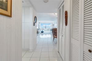 5200 BRITTANY DRIVE, ST PETERSBURG, FL 33715 Sold 12/11/23