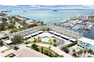 433 PAULA DRIVE, DUNEDIN, FL 34698 Sold 09/07/23
