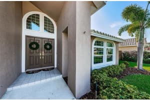 825 LIVE OAK TERRACE, ST PETERSBURG, FL 33703 Sold 09/29/23