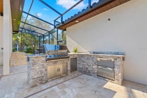 1230 DARLINGTON OAK CIRCLE, ST PETERSBURG, FL 33703 Sold 11/02/23