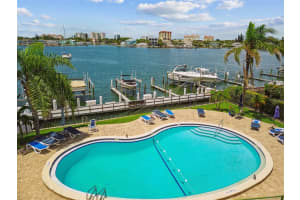 660 ISLAND WAY, CLEARWATER, FL 33767 Sold 10/30/24