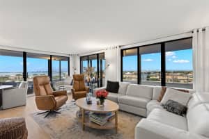 5950 PELICAN BAY PLAZA, GULFPORT, FL 33707 Sold 10/30/23