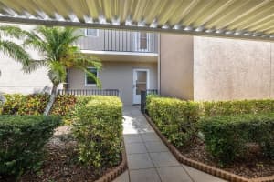 7910 SUN ISLAND DRIVE, SOUTH PASADENA, FL 33707 Sold 09/13/23