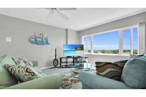 8950 PARK BOULEVARD, SEMINOLE, FL 33777 Sold 10/31/23
