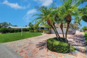 3910 VERSAILLES DRIVE, TAMPA, FL 33634 Sold 11/30/23