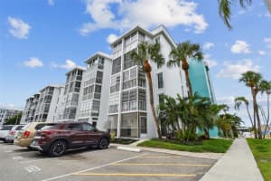 4910 38TH WAY, ST PETERSBURG, FL 33711 Sold 10/06/23