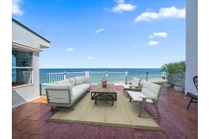 1582 GULF BOULEVARD, CLEARWATER BEACH, FL 33767 Sold 12/27/23
