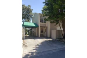 6914 LAKE PLACE COURT, TAMPA, FL 33634 Sold 09/29/23