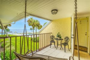 7300 SUNSHINE SKYWAY LANE, ST PETERSBURG, FL 33711 Sold 04/26/24