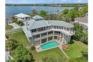 1667 SEA BREEZE DRIVE, TARPON SPRINGS, FL 34689 Sold 02/06/24