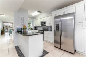 5901 BAHIA DEL MAR CIRCLE, ST PETERSBURG, FL 33715 Sold 10/23/23