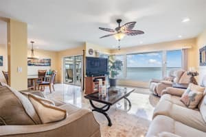 435 MARINER DRIVE, TARPON SPRINGS, FL 34689 Sold 11/13/23