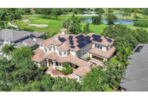 9433 SILVERTHORN ROAD, LARGO, FL 33777 Sold 11/17/23