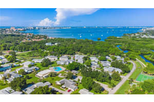 3300 38TH WAY, ST PETERSBURG, FL 33711 Sold 10/13/23