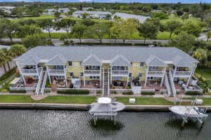 4770 BEACH DRIVE, ST PETERSBURG, FL 33705 Sold 12/31/23