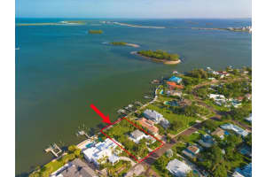 1748 SANTA BARBARA DRIVE, DUNEDIN, FL 34698 Sold 11/17/23