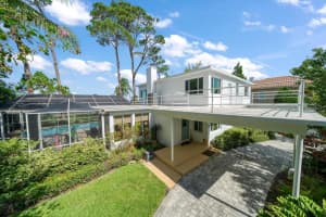 1748 SANTA BARBARA DRIVE, DUNEDIN, FL 34698 Sold 11/17/23