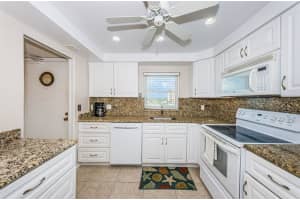 4775 COVE CIRCLE, ST PETERSBURG, FL 33708 Sold 11/22/23