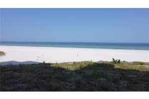 1460 GULF BOULEVARD, CLEARWATER, FL 33767 Sold 10/27/23