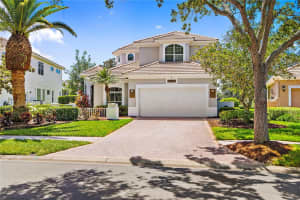 9937 SAGO POINT DRIVE, SEMINOLE, FL 33777 Sold 11/07/23