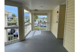 6802 STONES THROW CIRCLE, ST PETERSBURG, FL 33710 Sold 10/04/23