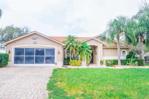 7439 FLYWAY DRIVE, SPRING HILL, FL 34607 Sold 10/25/23