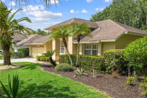 850 CRESTRIDGE CIRCLE, TARPON SPRINGS, FL 34688 Sold 10/31/23